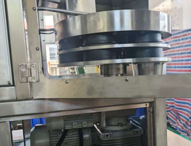 Piano di linea di insacco continuo per macchina confezionatrice di sale: insacco verticale e coordinamento riempimento bocca aperta