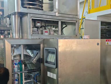 Linea di produzione industriale completa per pesatura automatica e confezionamento in sacchi di sale