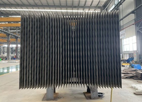 Il termo scambiatore di calore del piatto degli ss 6x2m con gli ampi tubi appoggia il piatto
