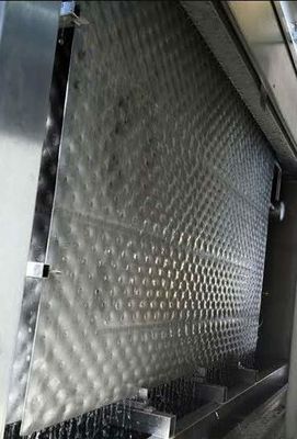 Il laser ha saldato il Governo con pellicola discendente del refrigeratore del piatto del cuscino